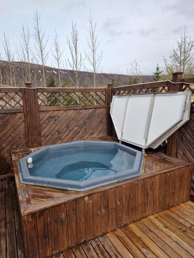 Golden Circle Cabin, Hot Tub Villa Geysir Bagian luar foto