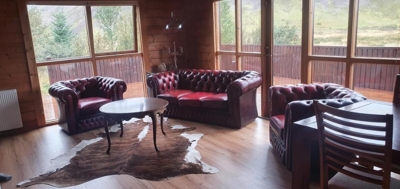 Golden Circle Cabin, Hot Tub Villa Geysir Bagian luar foto