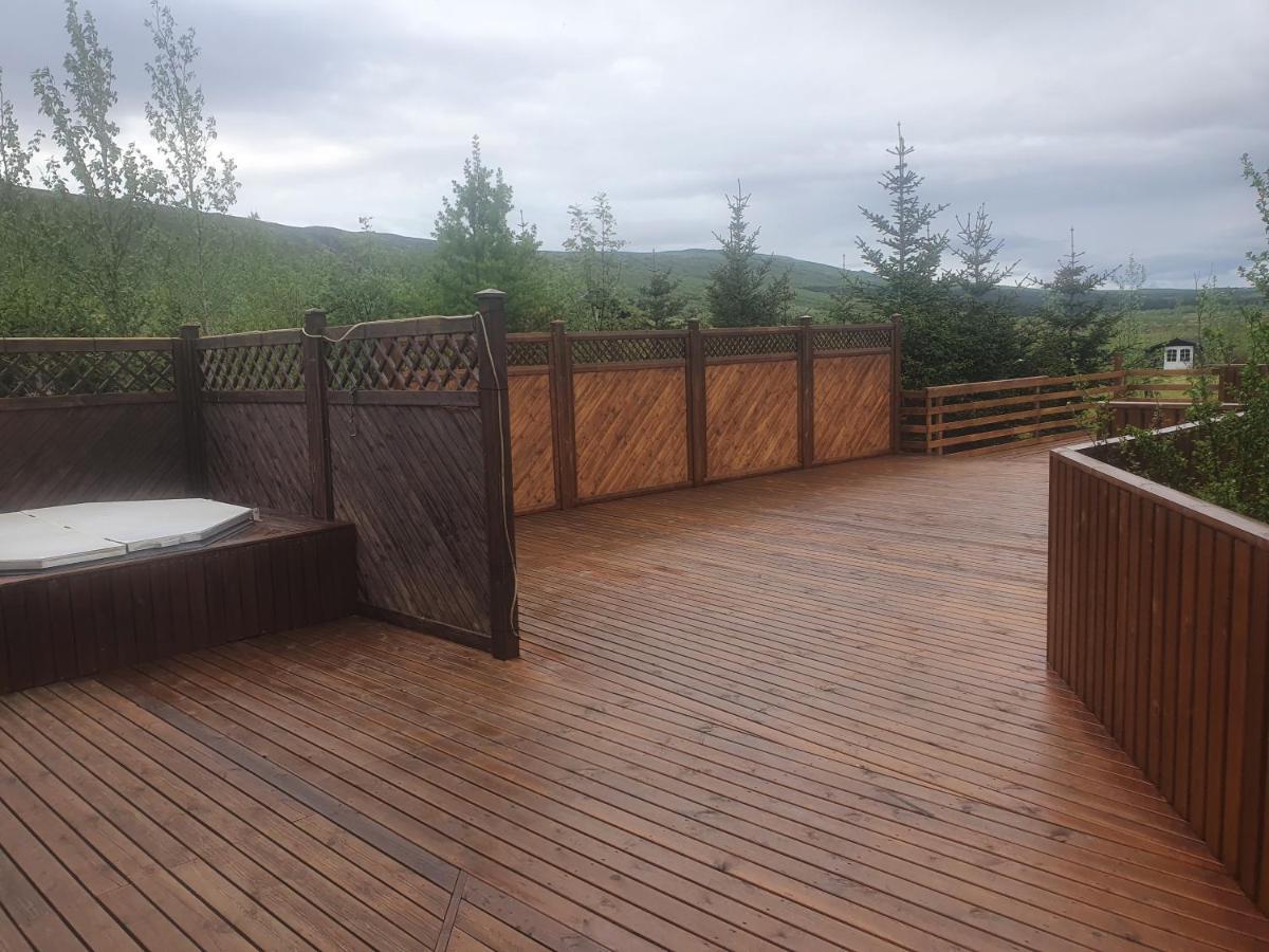 Golden Circle Cabin, Hot Tub Villa Geysir Bagian luar foto